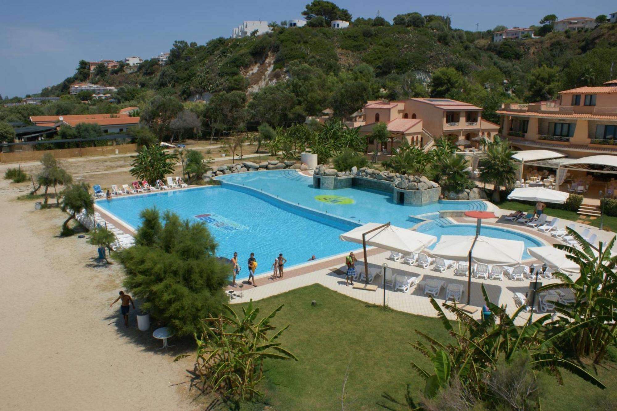 Solemare Club Village Capo Vaticano Esterno foto