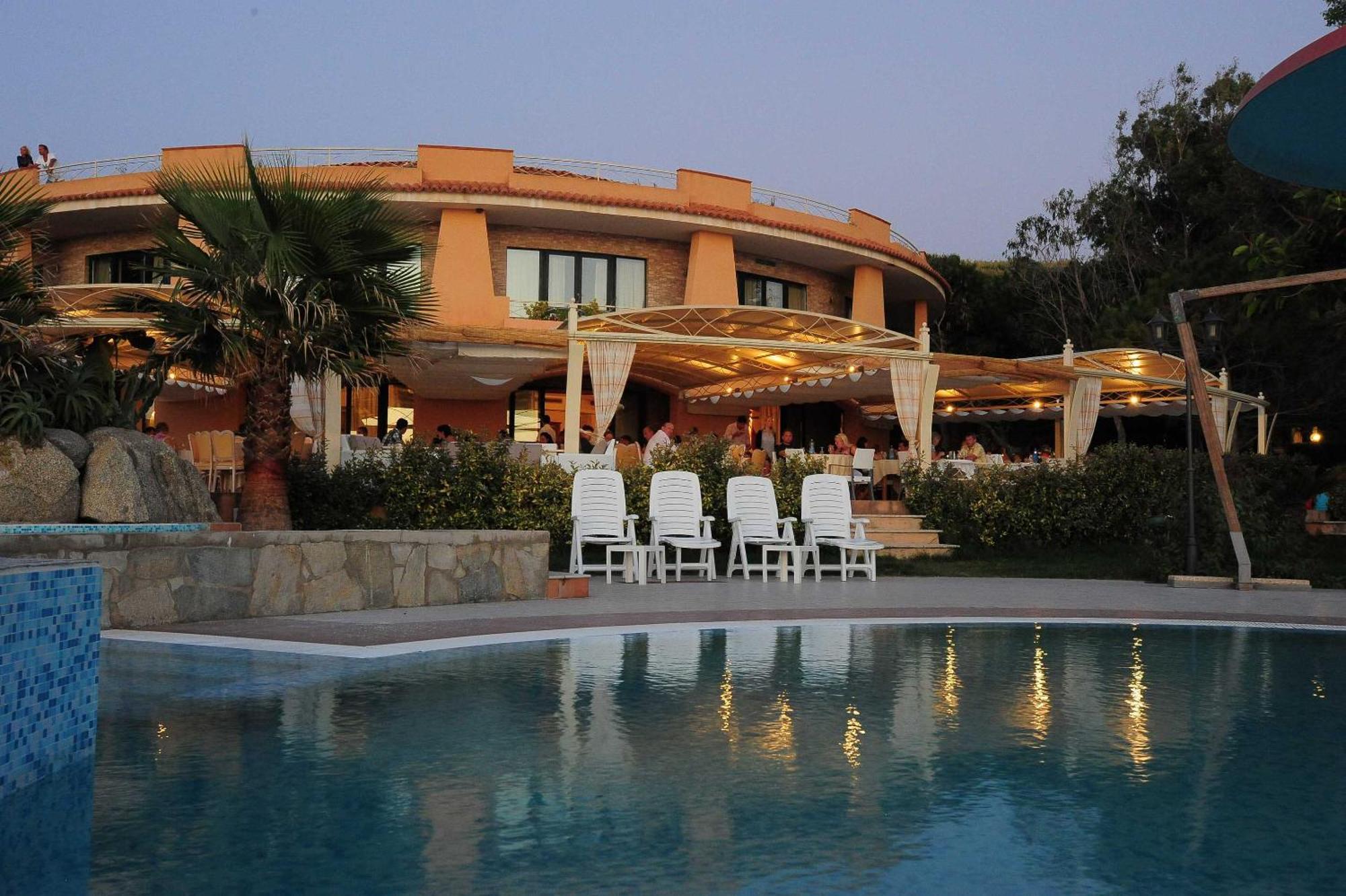 Solemare Club Village Capo Vaticano Esterno foto